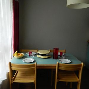 Appartement à 2 Chambres à Coucher
